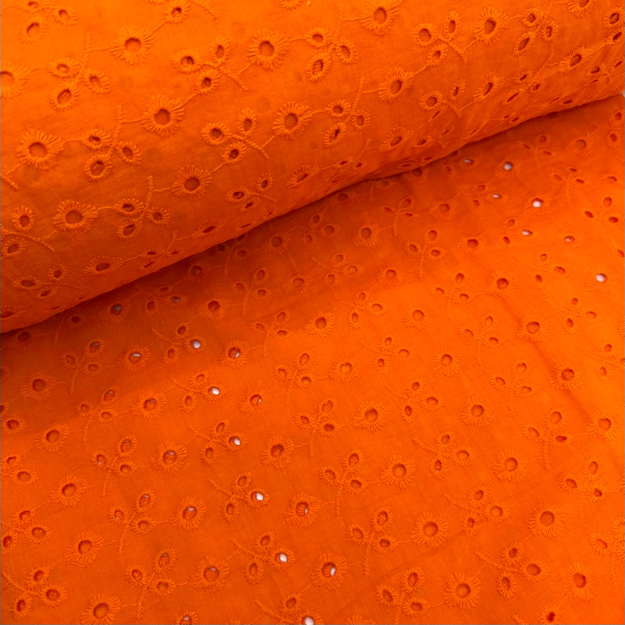 Broderie Anglaise #3 Orange