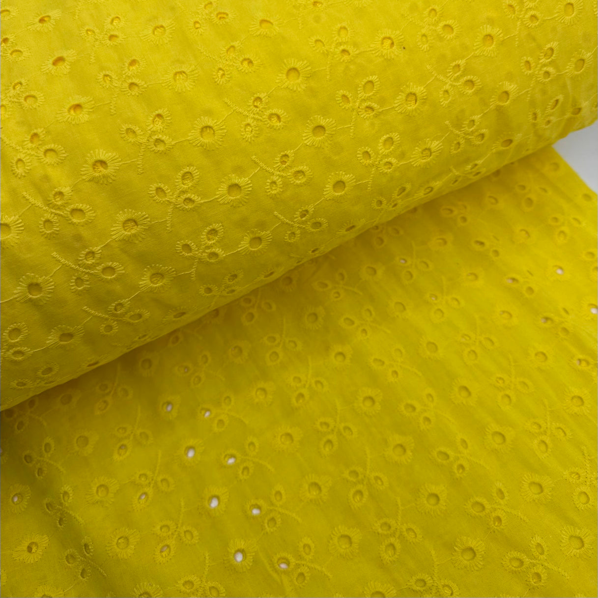 Broderie Anglaise #3 Jaune