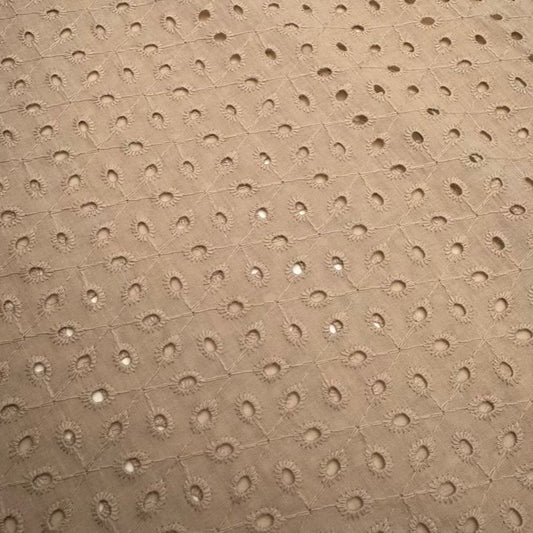 Broderie Anglaise #4 Taupe