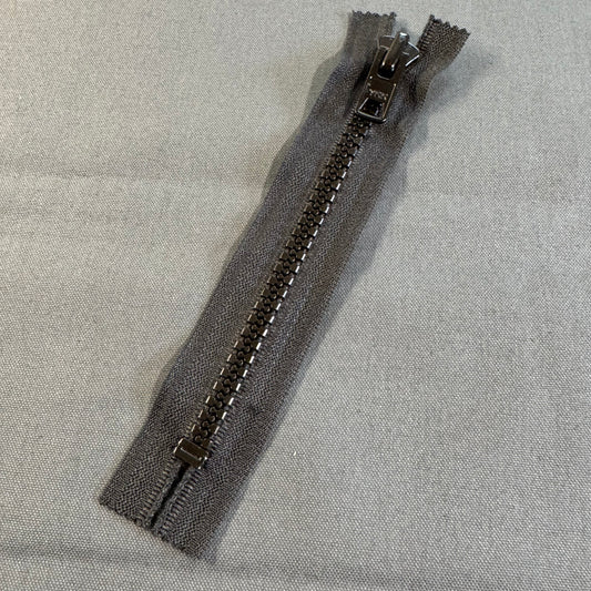 7in Black Zipper