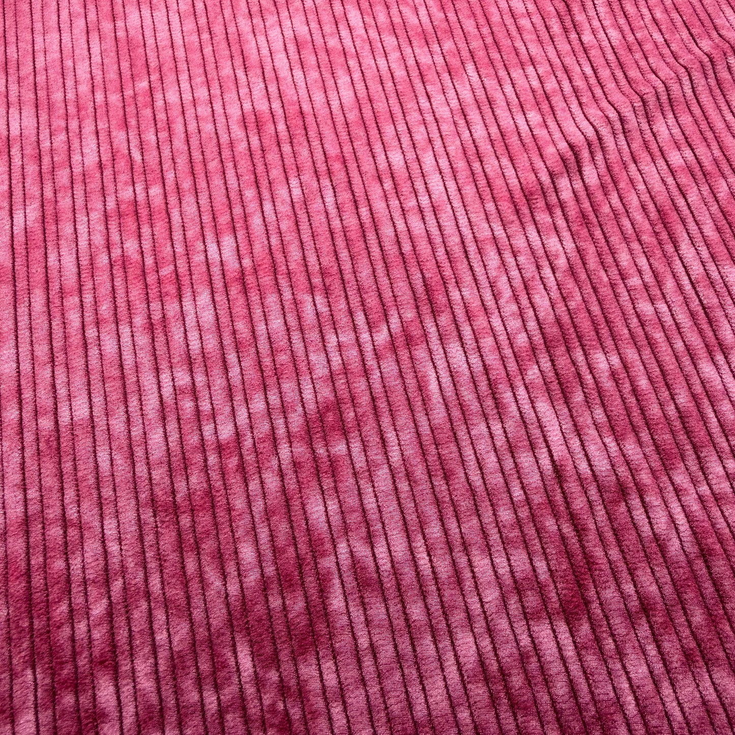 Velour Côtelé Marbré Framboise 06
